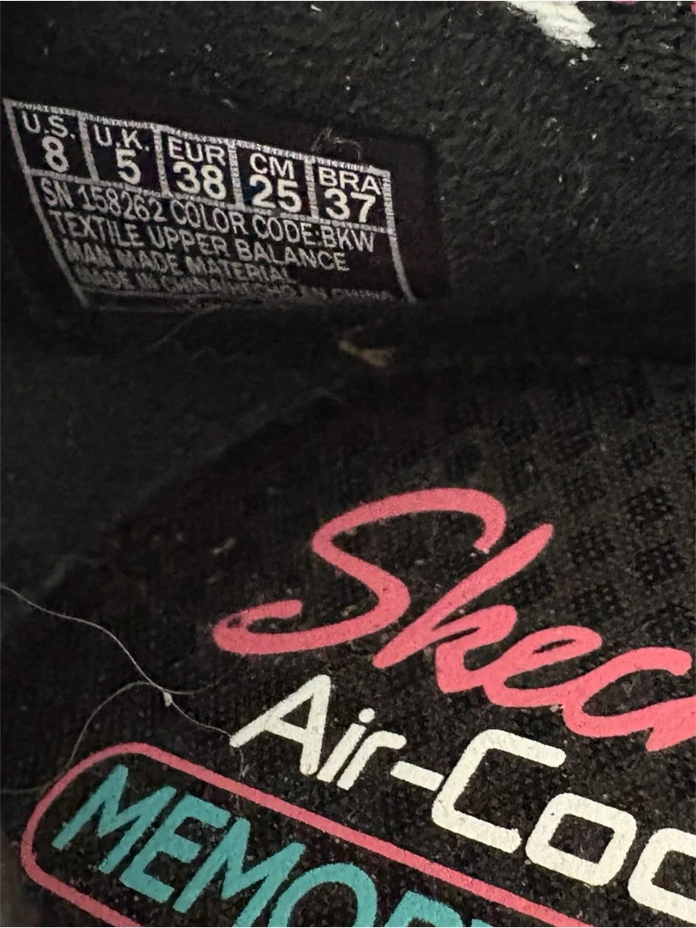 Skechers new without